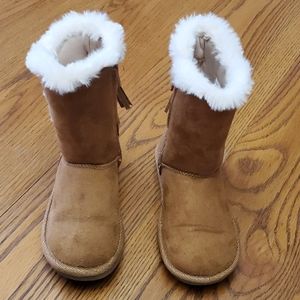 Girls boots